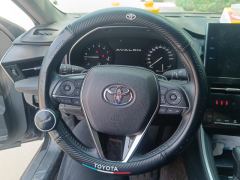 Toyota Avalon 2.5L Automatic Luxury Edition - фото 18