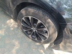Toyota Avalon 2.5L Automatic Luxury Edition - фото 6