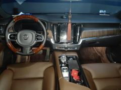 Volvo S90 B5 Smart Luxury Edition - ფოტო 16