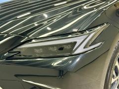 Lexus ES 200 Premium Edition - ფოტო 17
