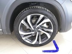Geely Xingyue L 2.0T Automatic two-wheel drive Sky Edition - ფოტო 6