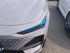 Changan UNI-V 1.5T Sport Edition - фото 4
