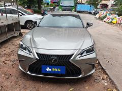 Lexus ES 200 Excellence Edition - ფოტო 3