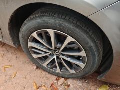 Lexus ES 200 Excellence Edition - ფოტო 6