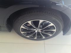 Toyota Avalon Dual-Engine 2.5L Luxury Edition - photo 6