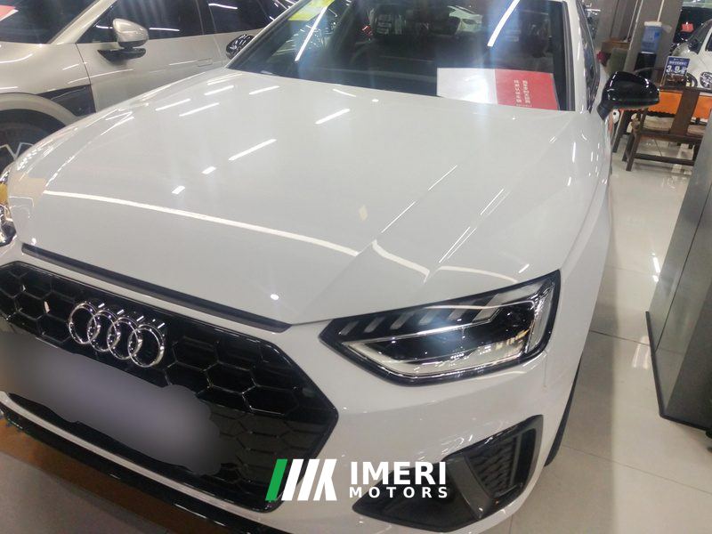 Audi A4L 40 TFSI Luxury Dynamic