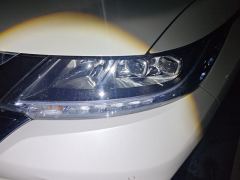 Honda Odyssey 2.0L E-CVT Sharp Luxury Edition - photo 4