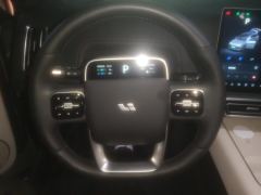 Li Auto L9 Pro - ფოტო 18