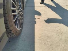 BYD Han DM-i Champion Edition 1.5T 121km Exclusive Frontrunner - ფოტო 10
