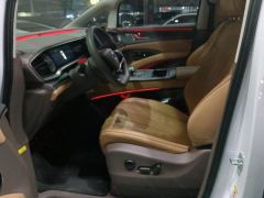 Denza D9 DM-i 1.5T 180km AWD Version 7 - фото 14