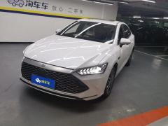 BYD Qin PLUS DM-i 120km Flagship - фото 1