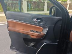 Jeep Grand Commander 2.0T AWD Luxury Edition - ფოტო 12