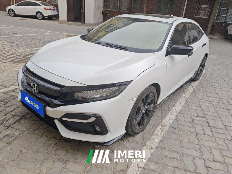 Honda Civic HATCHBACK 220TURBO CVT Trendy and cool