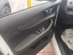 Chery Tiggo 8 PLUS 290TGDI Dual Clutch 2WD Deluxe Edition - ფოტო 12