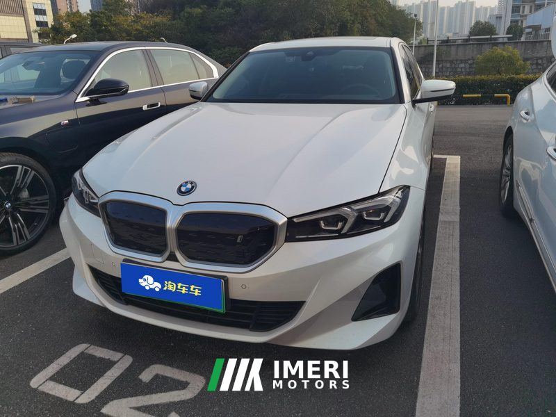 BMW i3 eDrive 35 L