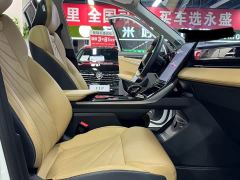 Geely Boyue L 1.5TD DCT Luxury - ფოტო 16