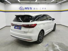 BYD Song MAX DM-i 1.5L 105km Flagship Version - ფოტო 2