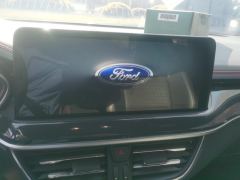 Ford Focus EcoBoost 180 ST Line - photo 11