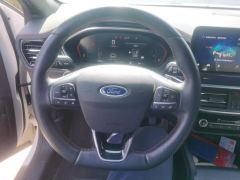 Ford Focus EcoBoost 180 ST Line - photo 12
