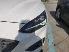 Ford Focus EcoBoost 180 ST Line - photo 4
