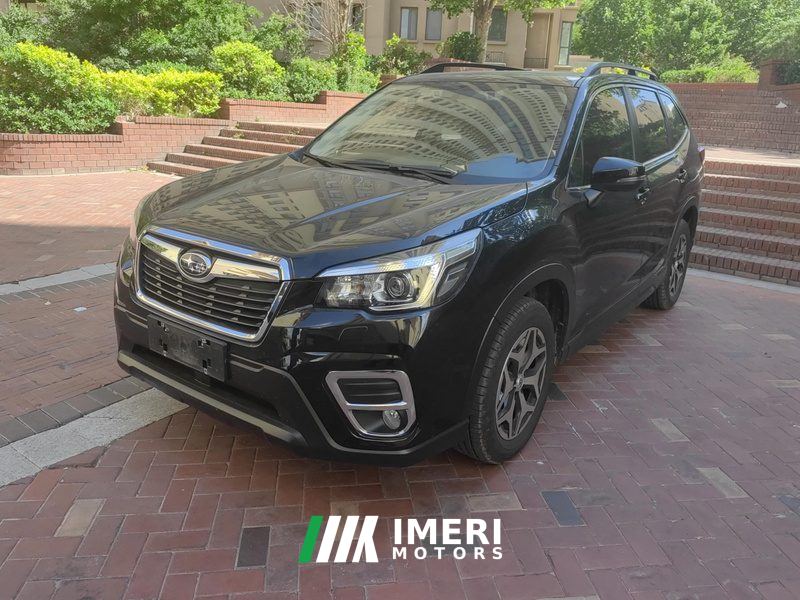 Subaru Forester 2.0i Luxury Edition EyeSight - автомобиль из Китая