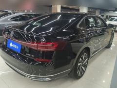 Volkswagen Passat 330TSI Elite Edition - фото 2