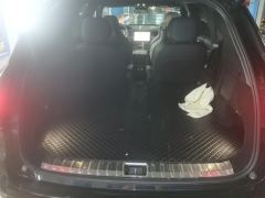 Lynk & Co 09 EM-P 2.0T 60km Halo 6-seater - фото 7