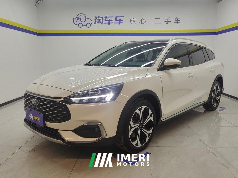 Ford Focus Edition EcoBoost 180 Version - автомобиль из Китая