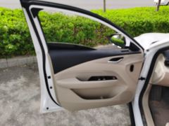 Wuling Starlight Plug-in Hybrid 1.5L 150km Advanced - ფოტო 12