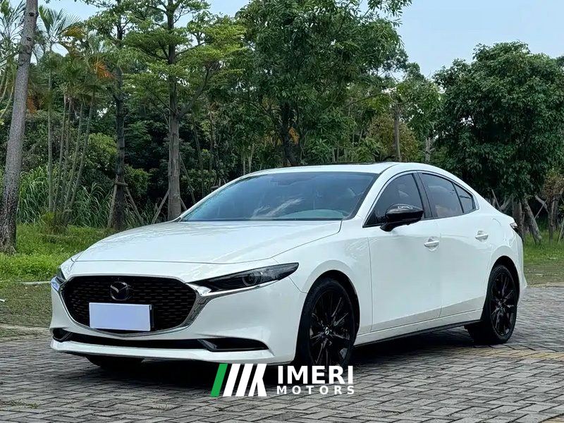 Mazda3 Axela 2.0L Automatic Brilliant Edition - car from China