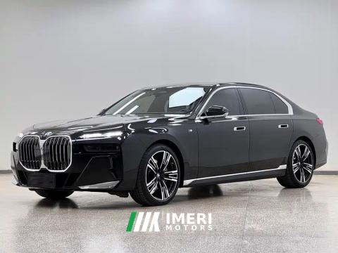 2022 BMW 7 Series 740Li Luxury M Sport Package - ავტომობილი ჩინეთიდან