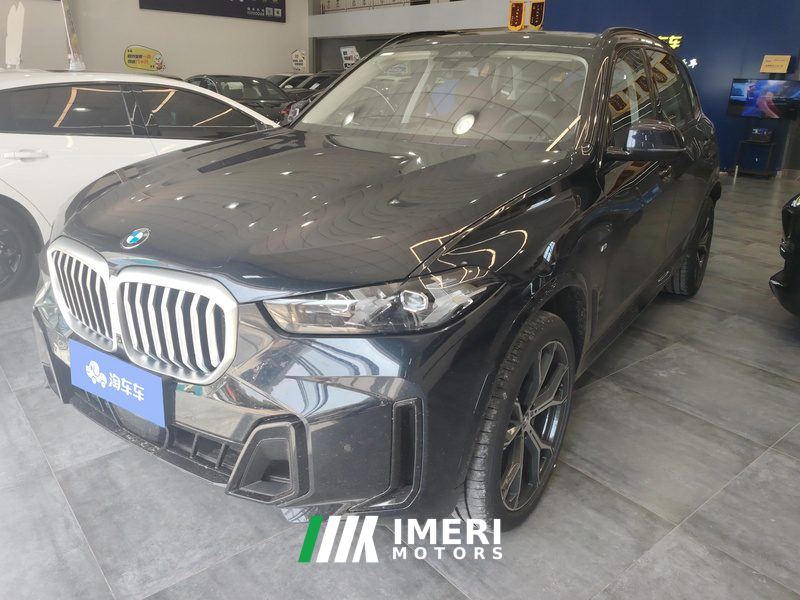 BMW X5 xDrive30Li Deluxe VersionM - ავტომობილი ჩინეთიდან