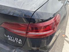 Volkswagen Lavida 300TSI Dual Clutch Full Yi Edition - ფოტო 5