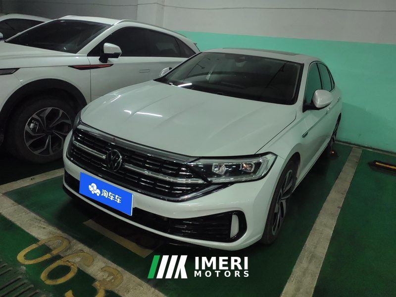 Volkswagen Jetta Sagitar 300TSI Dual Clutch Superior Edition