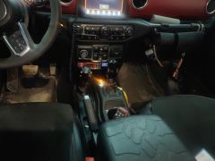 Jeep Wrangler 2.0T - ფოტო 19