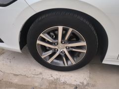 Honda Civic 240TURBO CVT Dynamic Edition - ფოტო 6