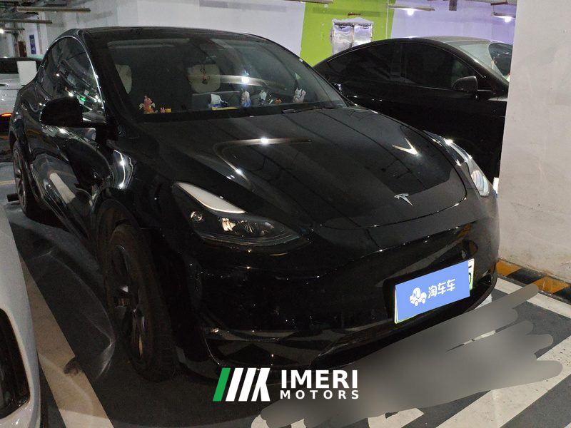 Tesla Model Y 688km Long Range AWD - car from China