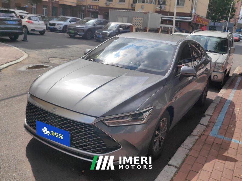 BYD Qin PLUS DM-i Honor Edition 1.5L 55km Leading Edition