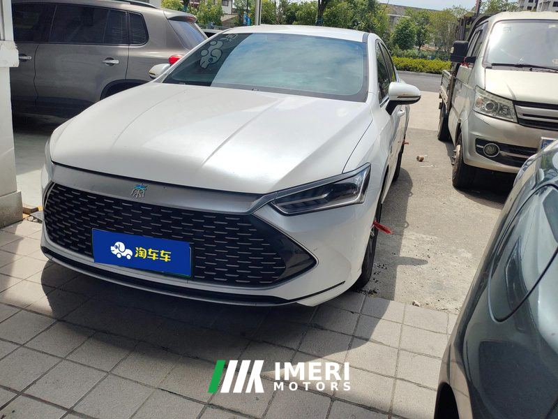 BYD Qin PLUS DM-i Champion Edition 1.5L 55km Leading Edition
