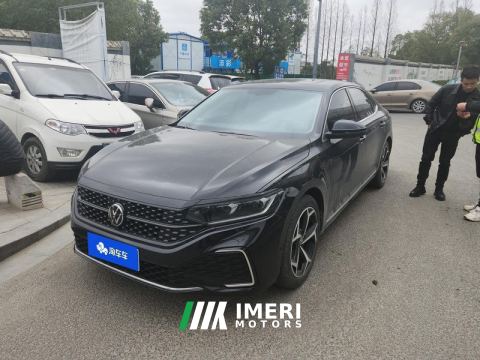 2022 Volkswagen Passat 330TSI Elite Edition