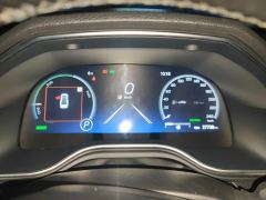 Toyota Avalon Dual-Engine 2.5L E-CVT Luxury Edition - ფოტო 14