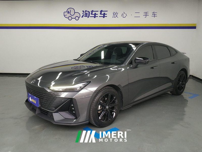 Changan UNI-V 1.5T Premium Version - car from China