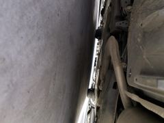 Toyota Corolla Dual-Engine 1.8L E-CVT Elite Edition - ფოტო 9