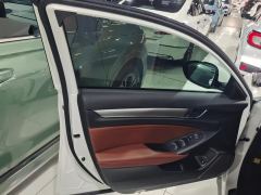 Honda Yingshipai PHEV 2.0L E-CVT Edition - photo 12