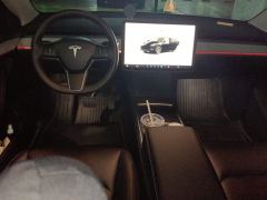 Tesla Model Y 688km Long Range AWD - ფოტო 16