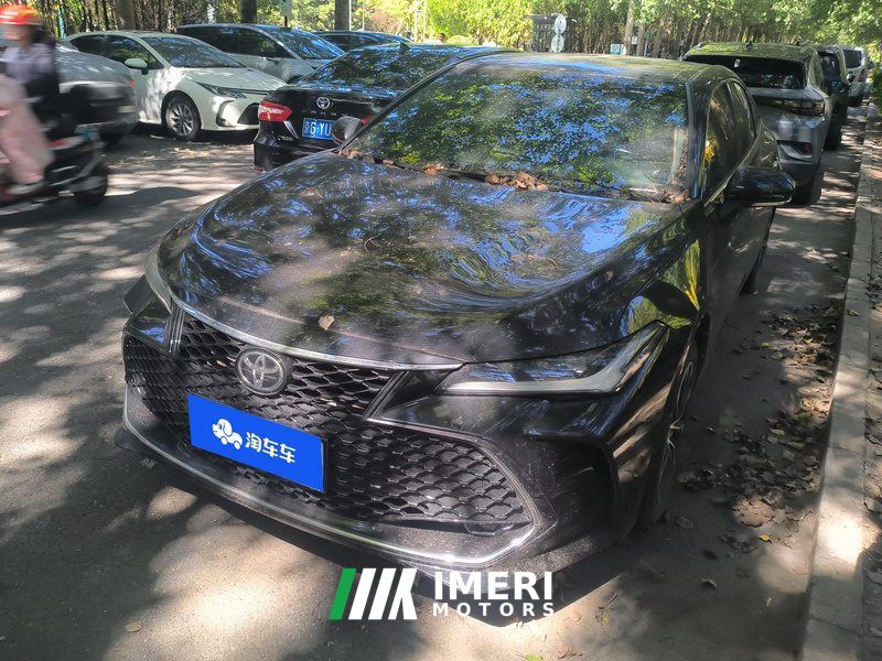 Toyota Avalon 2.5L Tiptronic Luxury Edition - car from China