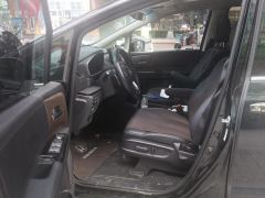 Honda Odyssey 2.0L Sharp Luxury Edition 7-seater - ფოტო 14
