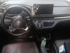 Honda Odyssey 2.0L Sharp Luxury Edition 7-seater - ფოტო 16
