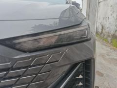 Changan UNI-V 1.5T Premium - ფოტო 4