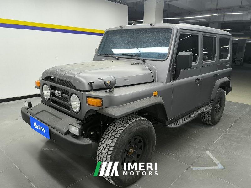 Beijing 212 2.4T Edition - car from China